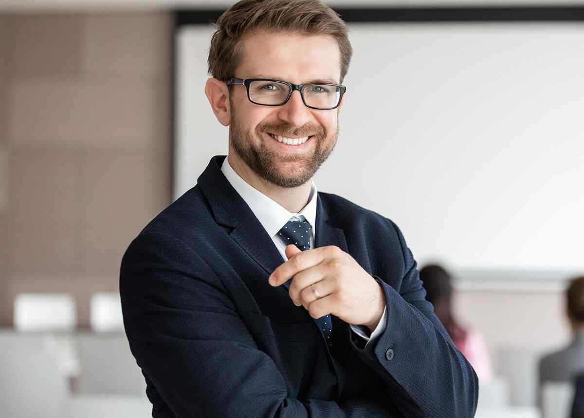 KONFLIKTE & ENTSCHEIDUNGEN